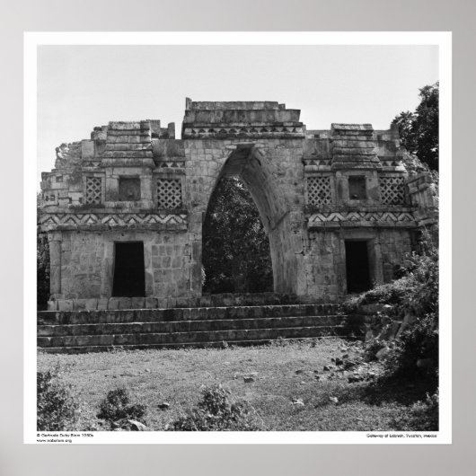 Ancient Ruins: Gateway to Labna, Yucatan, Mexico Poster (Voorkant)
