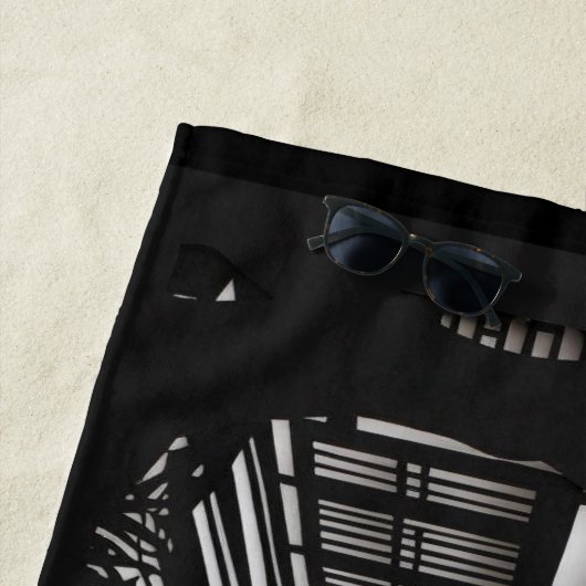 Ancient WHISPERS Chow Strandlaken (In situ)