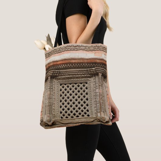 Ancient window in Nasal Chowk Courtyard of Hanuman Tote Bag (Dichtbij)