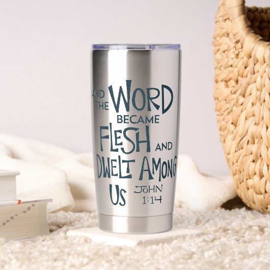 And the Word became Flesh Geïsoleerde Drinkbeker (Woonkamer (Gedraaid)  )