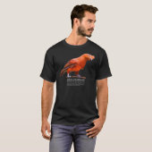 Andean cock-of-the-rock bird on the rocks Classic  T-shirt (Voorkant volledig)