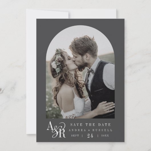 ANDREA Moody Klassiek Grijs Donkere Academie Trouw Save The Date (Voorkant)