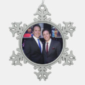 Andrew en Chris Cuomo Tin Sneeuwvlok Ornament (Voorkant)