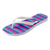 Androgyn trots teenslippers (Schuin)