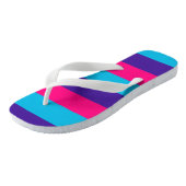 Androgyne trots teenslippers (Schuin)