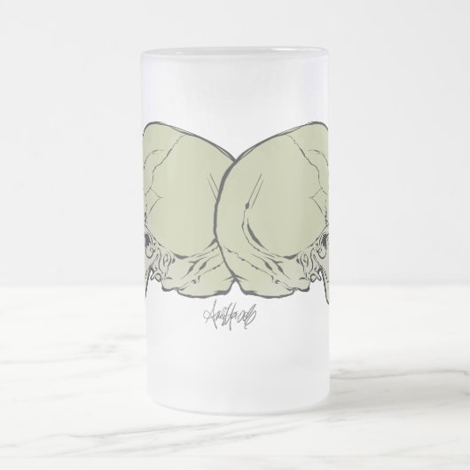 Andy Howell Mokken (Center)