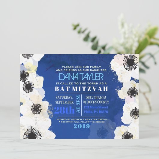 Anemone Flowers Bat Mitzvah Uitnodiging (Staand voorkant)