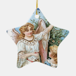 Angel die de boom decorteert keramisch ornament
