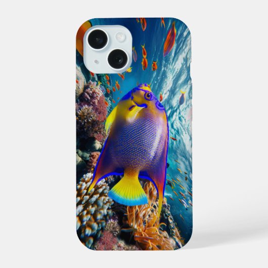 Angel Fish glijdt langs het Reef iPhone 15 Hoesje (Achterkant)