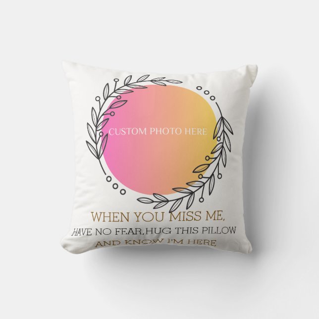 Angel Memorial Pillow with Family Photo Kussen (Voorkant)