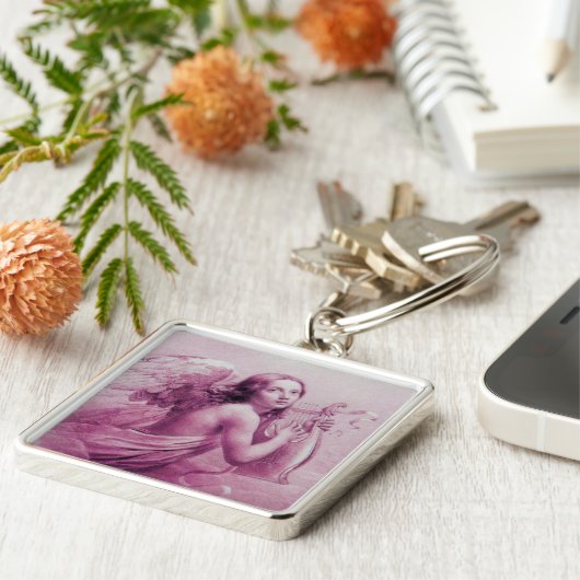 ANGEL SPEELT LYRA OVER DE CLOUDS roze Sleutelhanger (Zijkant)