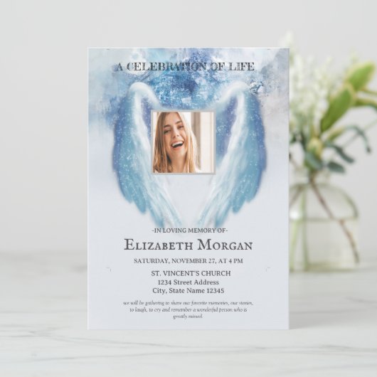 Angel Wings Foto Blauw Viering van het Leven Kaart (Staand voorkant)