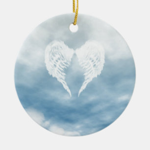 Angel Wings in Cloudy Blue Sky Keramisch Ornament