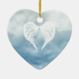 Angel Wings in Cloudy Blue Sky Keramisch Ornament