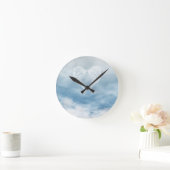 Angel Wings in Cloudy Blue Sky Ronde Klok (Huis)