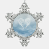 Angel Wings in Cloudy Blue Sky Tin Sneeuwvlok Ornament (Voorkant)