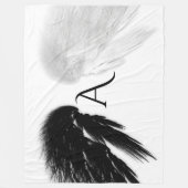 ANGEL WINGS Monogram Zwart + Wit Fleece Deken (Voorkant)