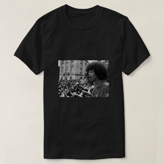 Angela Davis Speech Fited Scoop T-shirt (Design voorkant)