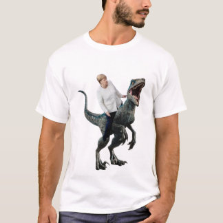 Angela Merkel rijdt met een velociraptor Sticker T-shirt