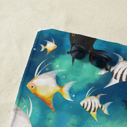 Angelfish Aquarium Pattern Strandlaken (In situ)