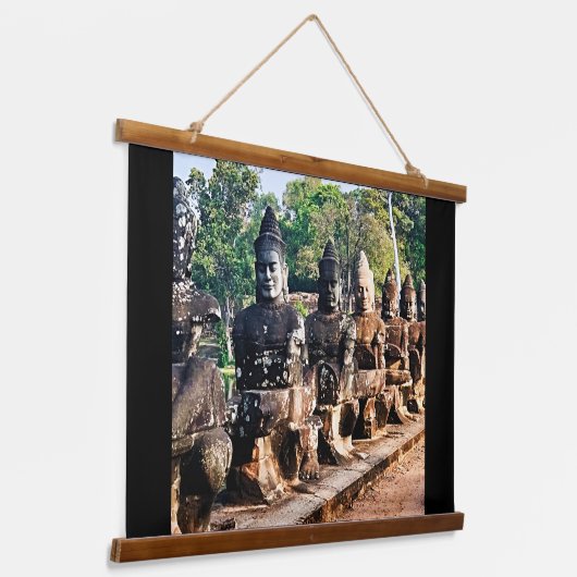 Angkor Thom God Statues  Hangend Wandkleed (Gebogen)