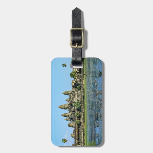 Angkor Wat en reflectie in het meer - Cambodja Bagagelabel (Voorkant verticaal)