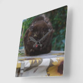 Angry Black Cat Vierkante Klok (Hoek)