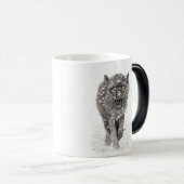 Angry Black Wolf in sneeuw, wilde winter Magische Mok (Voorkant rechts)