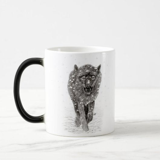 Angry Black Wolf in sneeuw, wilde winter Magische Mok (Links)