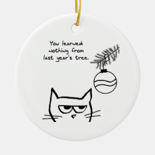 Angry Cat en de kerstboom. Keramisch Ornament