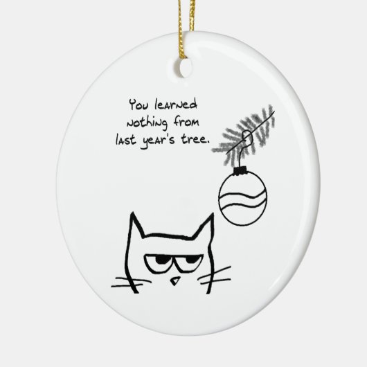 Angry Cat en de kerstboom. Keramisch Ornament (Links)