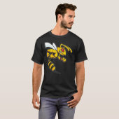 Angry Hornet met rode ogen T-shirt (Voorkant volledig)