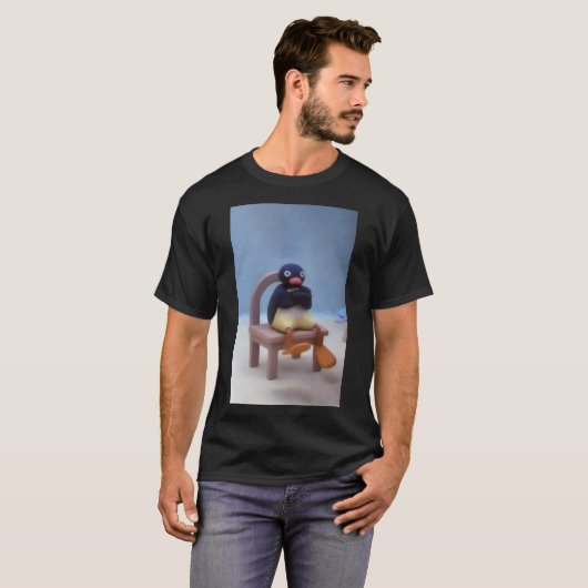 Angry Pingu Classic T-Shirt (Voorkant volledig)
