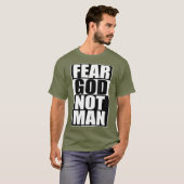 Angst God Niet Man Cool Christelijk Grappig Gift M T-shirt (Voorkant volledig)