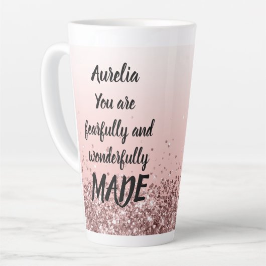 Angstig en wonderbaarlijk gemaakt Sjabloon Latte M Latte Mok (Linkerhoek)