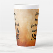 Angstig en wonderbaarlijk gemaakt Sjabloon Latte M Latte Mok (Voorkant)