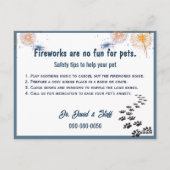 Angstige hond en kat kijken naar vuurwerk briefkaart (Achterkant)