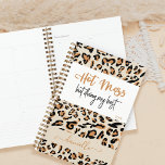 Animal Leopard Print Hot Mess doet mijn best Planner<br><div class="desc">Hot Mess,  maar doe mijn beste,  gepersonaliseerde planner met een luipaard afdrukontwerp. Eenvoudig,  klein en trendy met modern citaat in hand lettertype - perfect voor school,  kantoor en multitaskingmama's!</div>