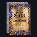 Animal Print Sweet 16th Birthday Invitations<br><div class="desc">Een chic wild animal print-patroon,  voorzien van gouden faux-folie en je verjaardagsgegevens in het schrijven van een tekenfilm,  is geweldig voor ELKE Achtjarige verjaardag. COÖRDINERENDE objecten die in onze winkel beschikbaar zijn.</div>