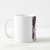 Anime irritante zilverhardende meid met netogen koffiemok (Links)