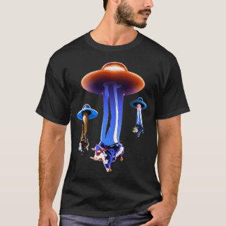 Anime Koeien in de ruimte Alien Invasion T-shirt
