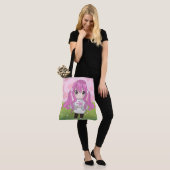 Anime meisje blij met bloemen tote bag (Op model)