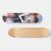 Anime meisjes houden elkaar vast persoonlijk skateboard (Horizontaal)