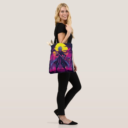 Anime Violet – Vetgedrukte en dromerige esthetiek Tote Bag (Op model)