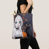 Anime vrouw met zwarte kat. tote bag (Dichtbij)