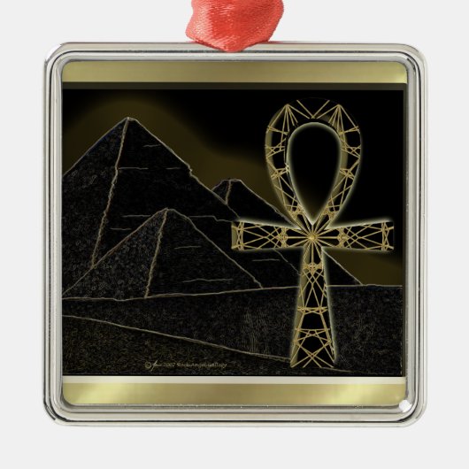 Ankh Pyramid Metalen Ornament (Voorkant)