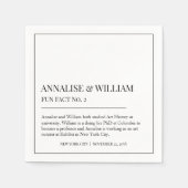 Annalise Simple Black White Fun Fact 2 Weddenschap Servet (Voorkant)
