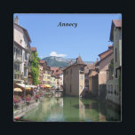 Annecy - magneet<br><div class="desc">Annecy est une commune de la � gion Rh � ne-Alpes au sud-est de la France, chef-lieu et pr � fecture du d � partement de la Haute-Savoie. Surnomm � la Rome des Alpes � ou, plus souvent, � la Venise des Alpes � en raison des trois cours d'eau qui...</div>