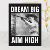 ANNIE OAKLEY MET PISTOOL, BIRTHDAY WENSKAARTEN KAART (Gele Bloem)