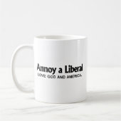 Annoy a Liberal - Love God and America Koffiemok (Links)